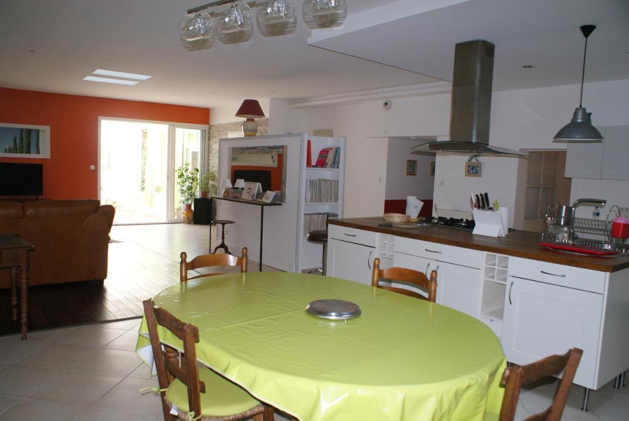 Spacieuse Maison De Village Climatisee Avec Jardin Patio Bessan Екстериор снимка
