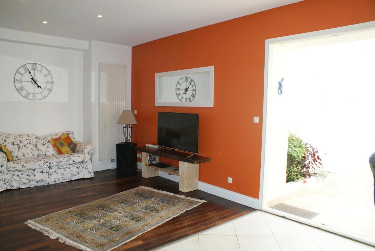Spacieuse Maison De Village Climatisee Avec Jardin Patio Bessan Екстериор снимка