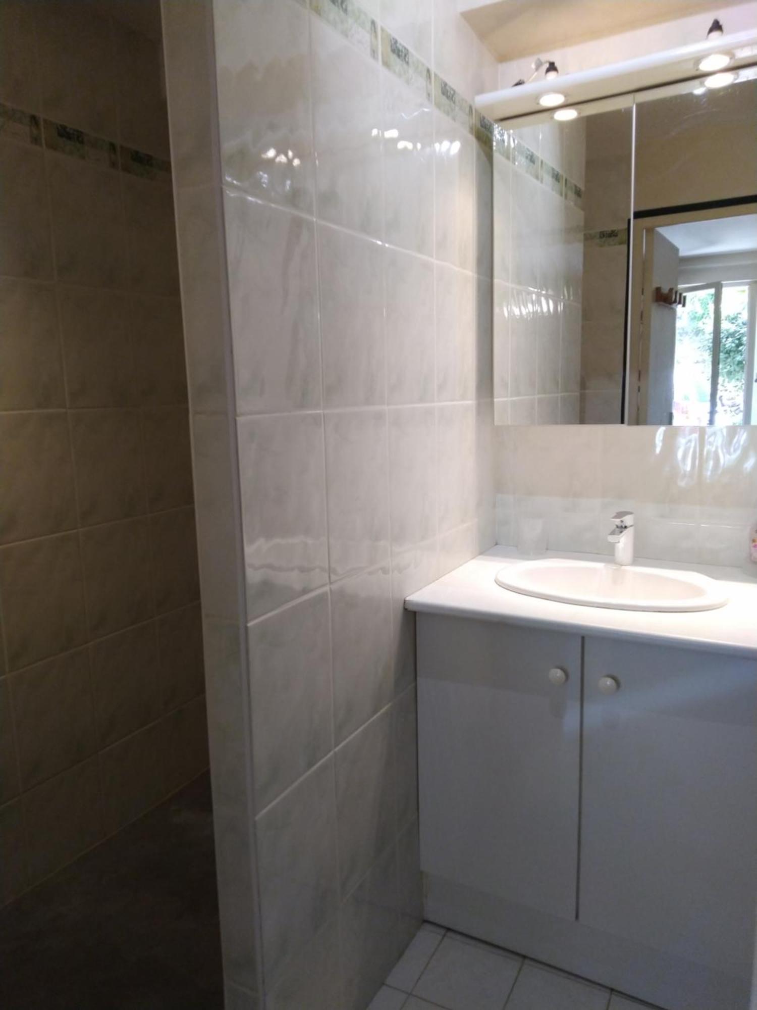 Spacieuse Maison De Village Climatisee Avec Jardin Patio Bessan Екстериор снимка